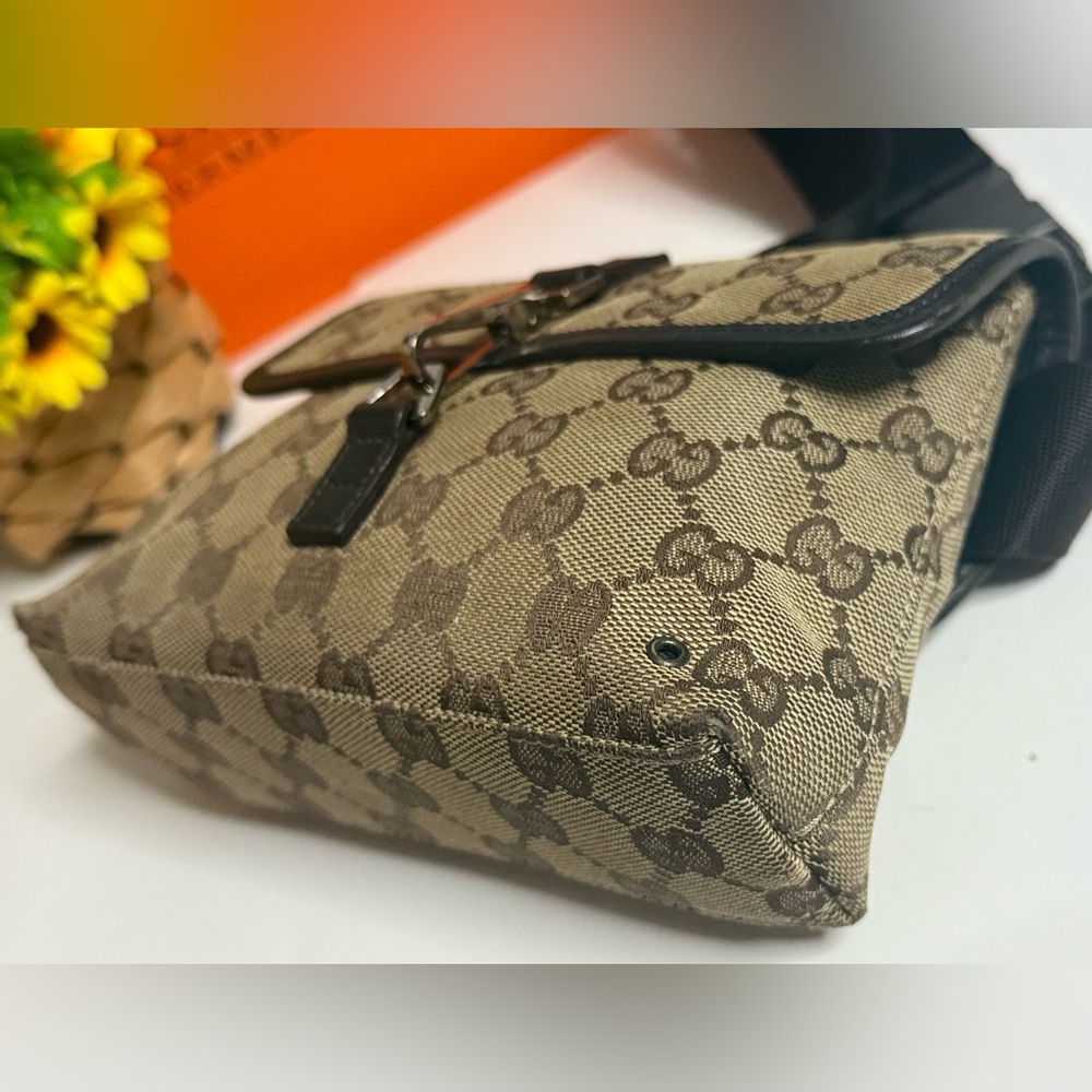 Auth GUCCI GG Logo Canvas Body Bag/Waist Bag - Picture 13 of 17